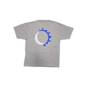 New Vintage 90s Marlboro Sun And Moon Pocket Gray T-Shirt Size XL‎ Made In USA